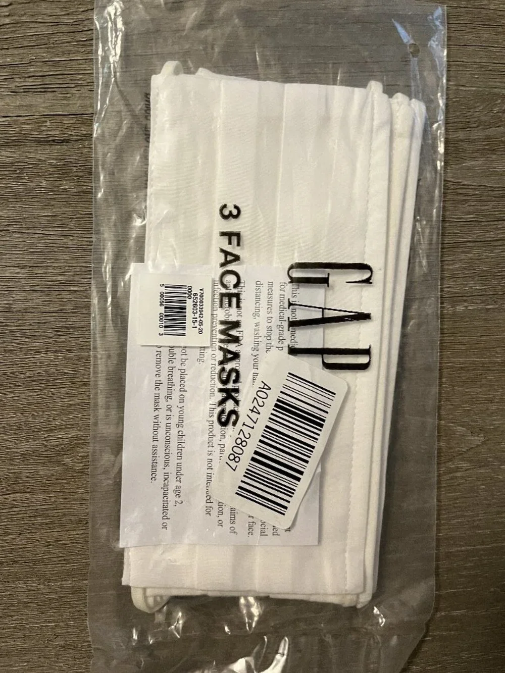GAP Set of 3 White Face Masks